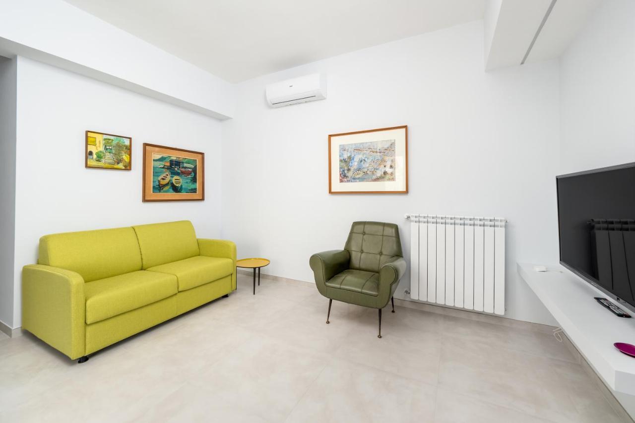Surya House - Elegant Apartment In Sorrento Buitenkant foto